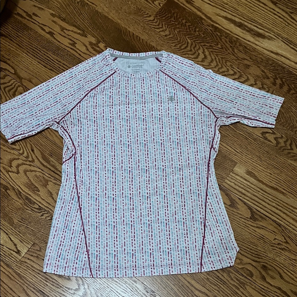 Coolibar UPF 50 short sleeve top Like New!Size small